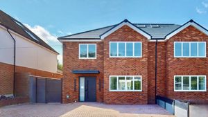 Photo 5- click for photo gallery